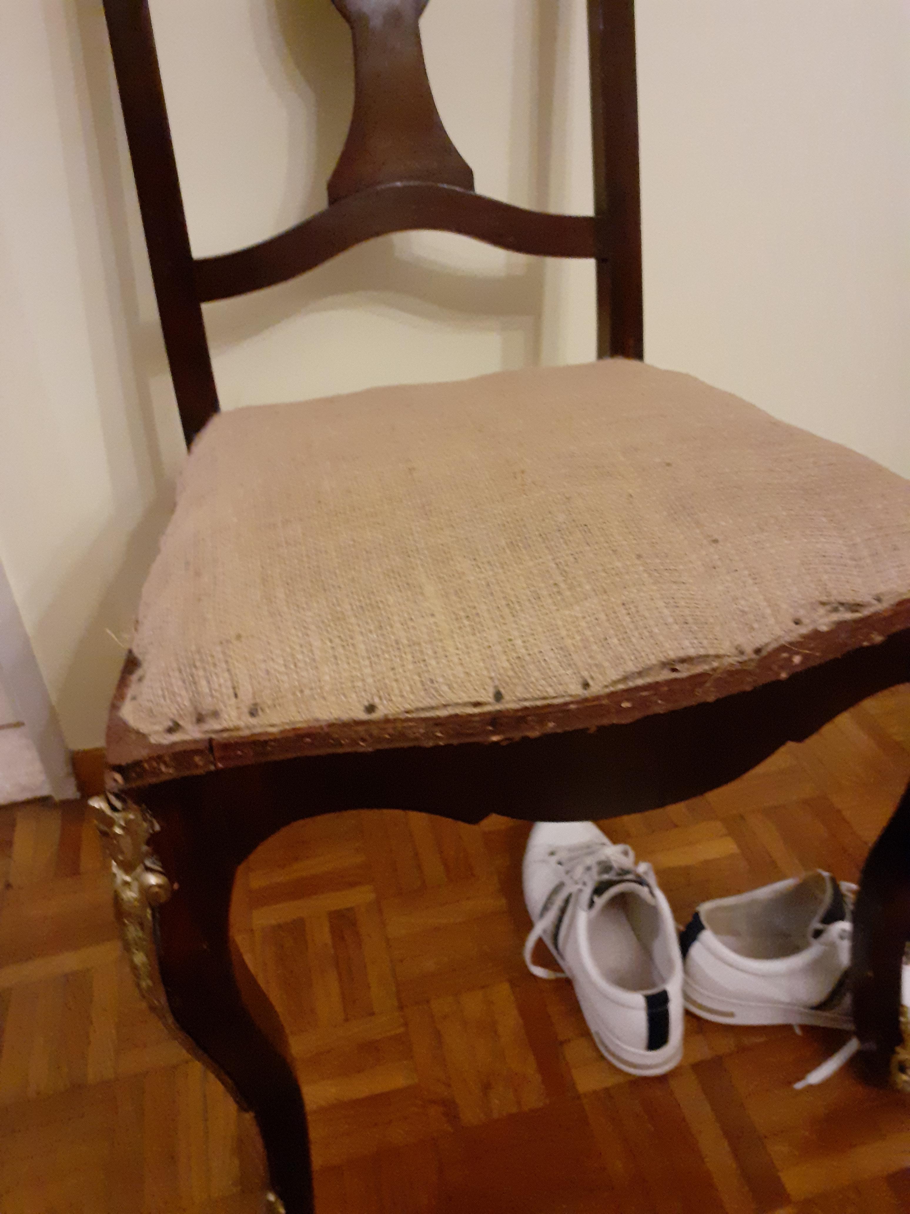 Jute op rol gebruik: Herstellen van antieke stoelen met vering