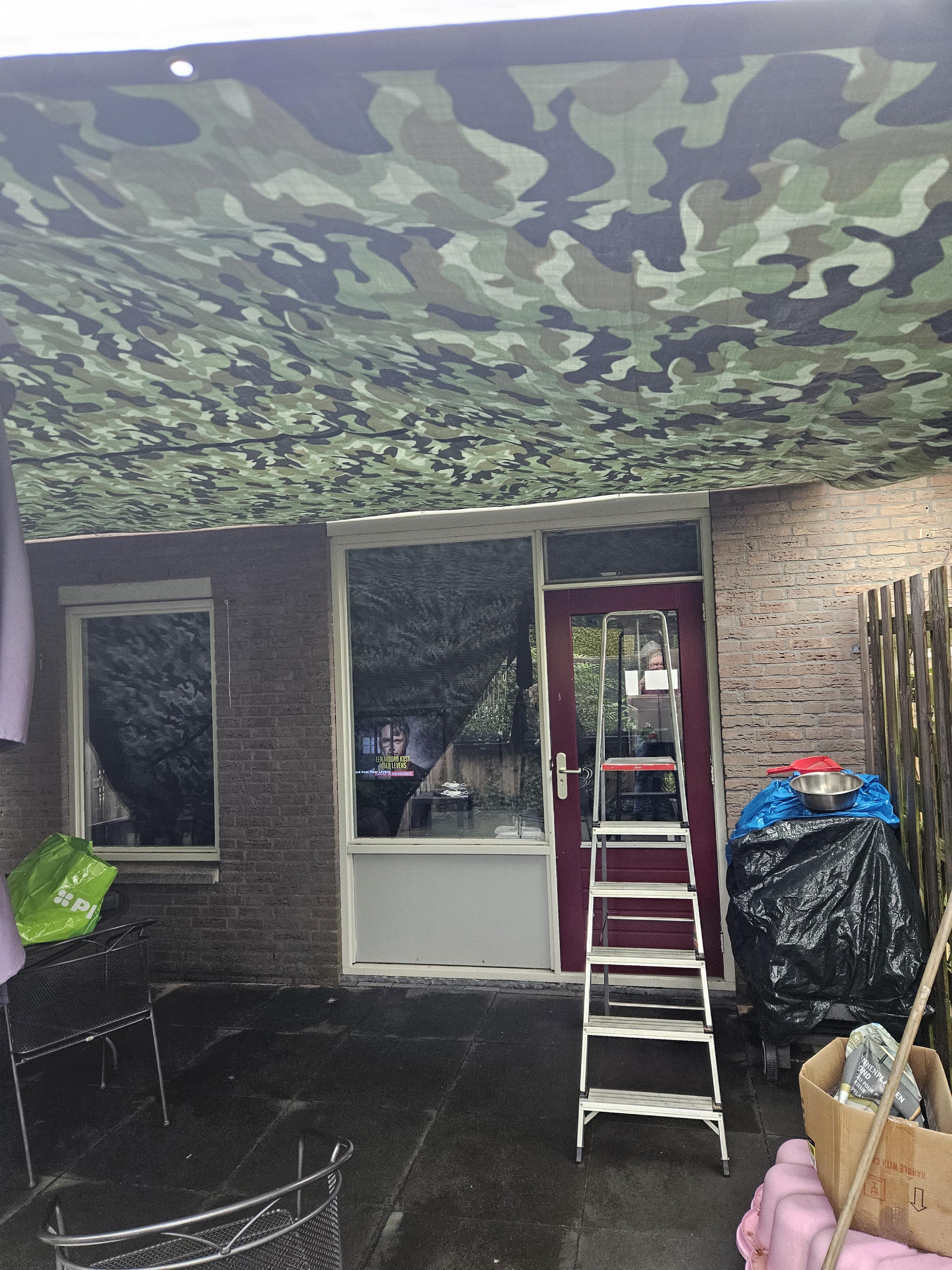 Afdekzeil camouflage groen 140gr/m² gebruik: Feestje van klein dochtrr